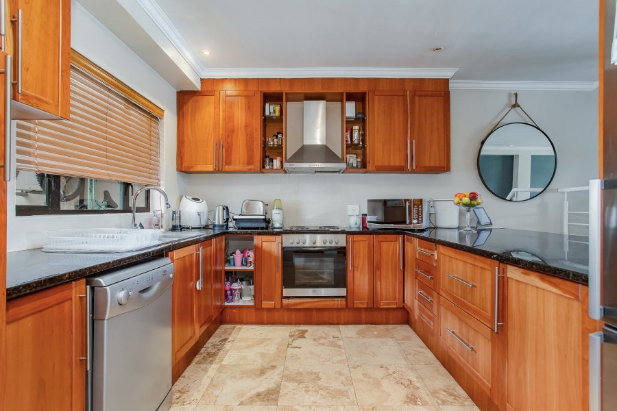 To Let 3 Bedroom Property for Rent in Pearl Valley at Val de Vie Western Cape